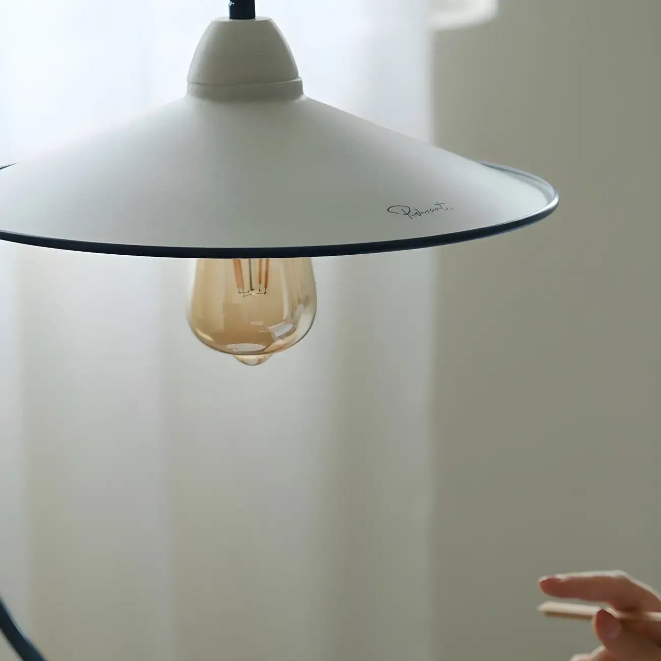 Contemporary Iron Arc Table Lamp in White for Living Room