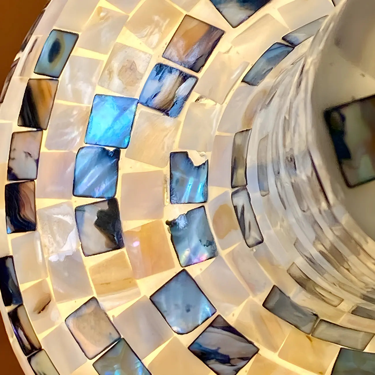 Scandinavian Shell Mosaic Table Lamp in White for Home