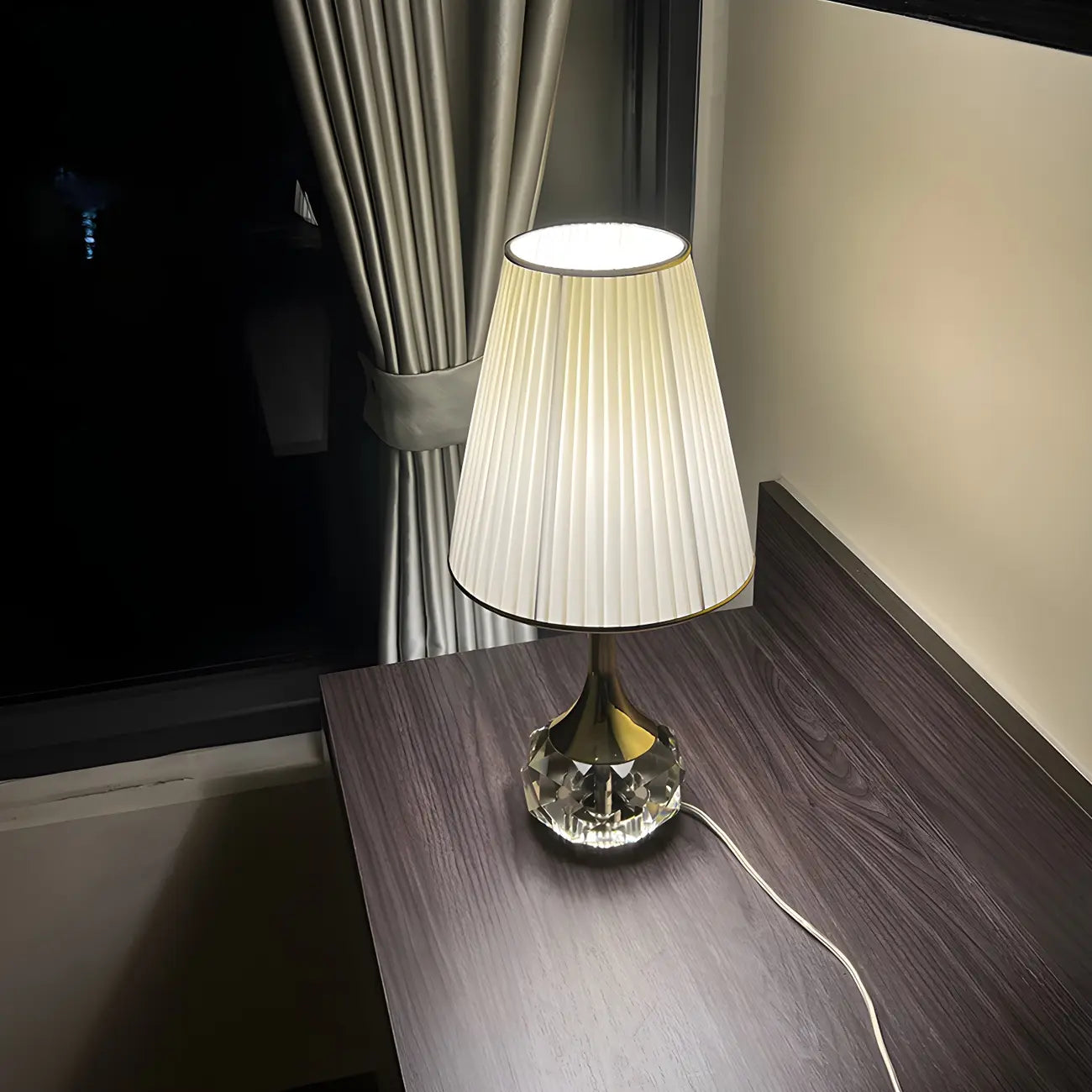 Elegant Pleated Shade Crystal Table Lamp for Living Room