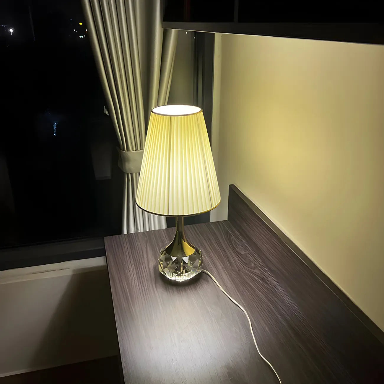 Elegant Pleated Shade Crystal Table Lamp for Living Room