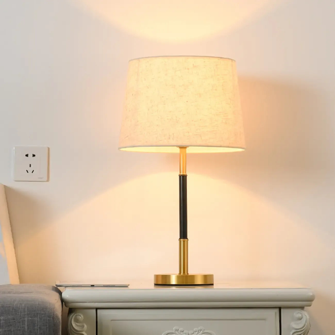 Modern Geometric Gold Table Lamp for Living Room