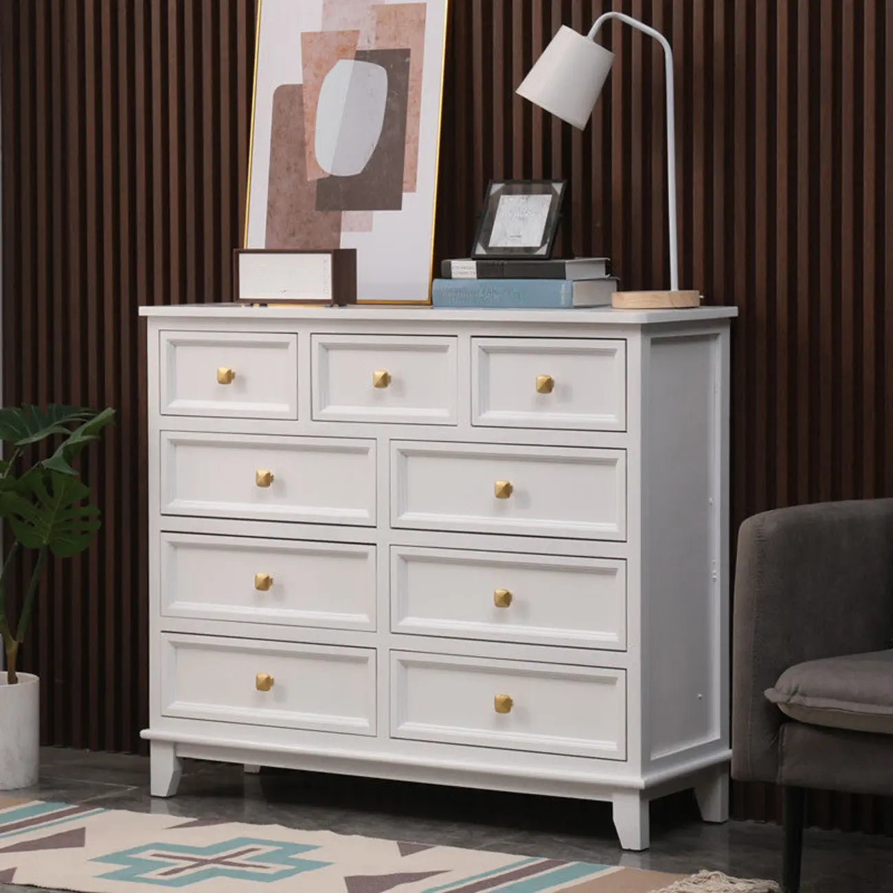 Elegant Wooden 7-Drawer White Dresser with Metal Handle
