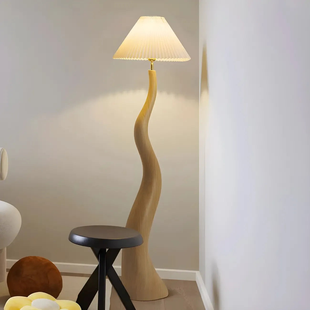 Oriental Resin Fabric Shade Wave Floor Lamp Adjustable