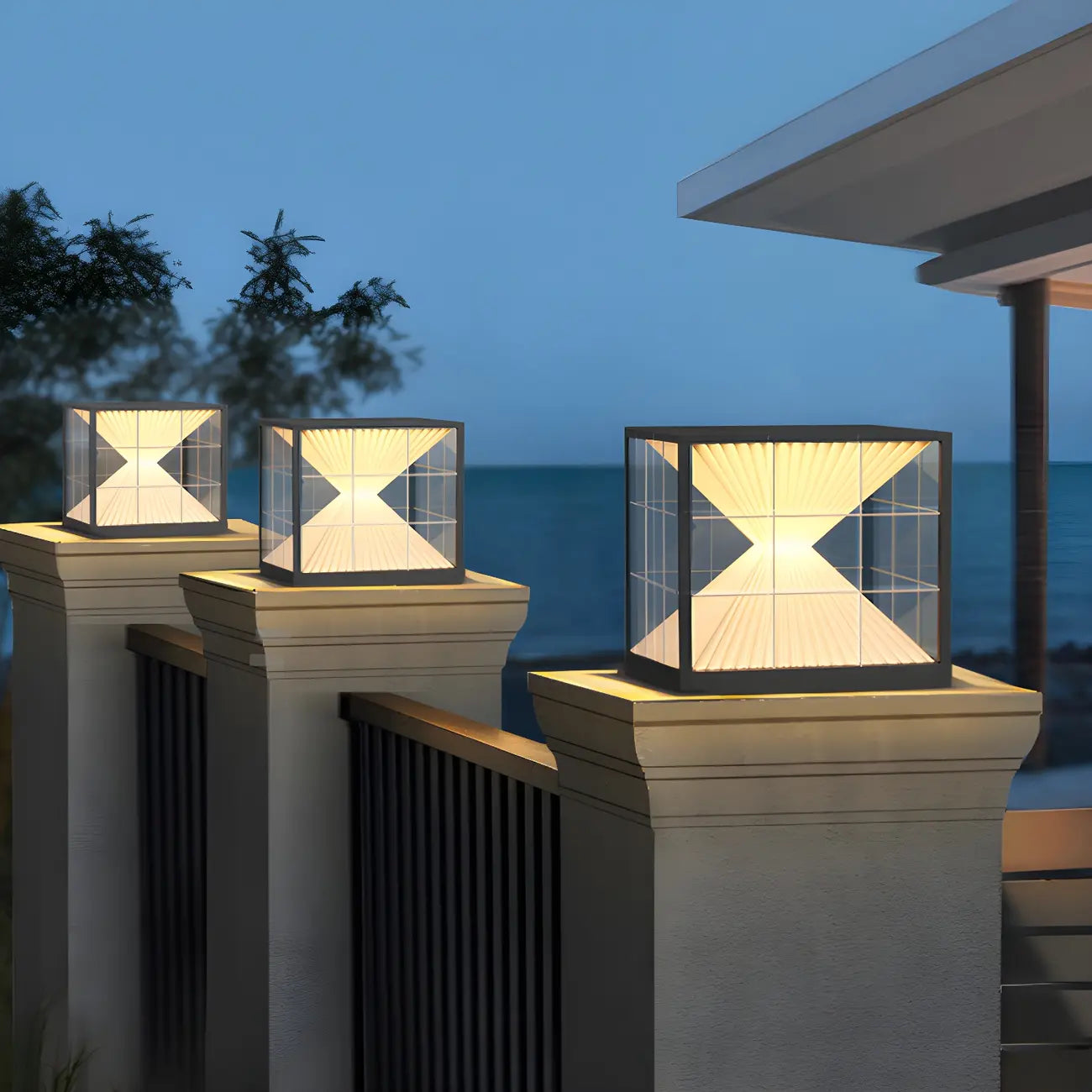 Modern Decorative Cube LED Table Lamp for Outdoors