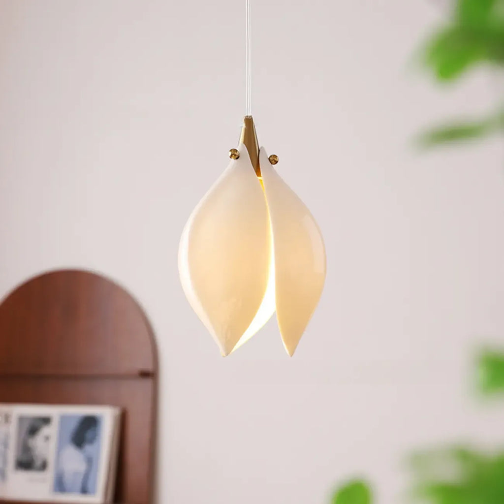 Elegant Ceramic Bud Shape LED Pendant Lamp