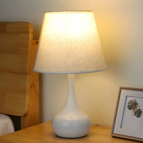 Bedside Elegant Black/White Metal Fabric Table Lamp
