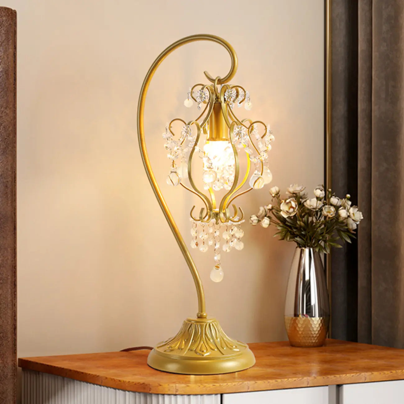 Geometric Gold LED Crystal Table Lamp for Bedroom Decor