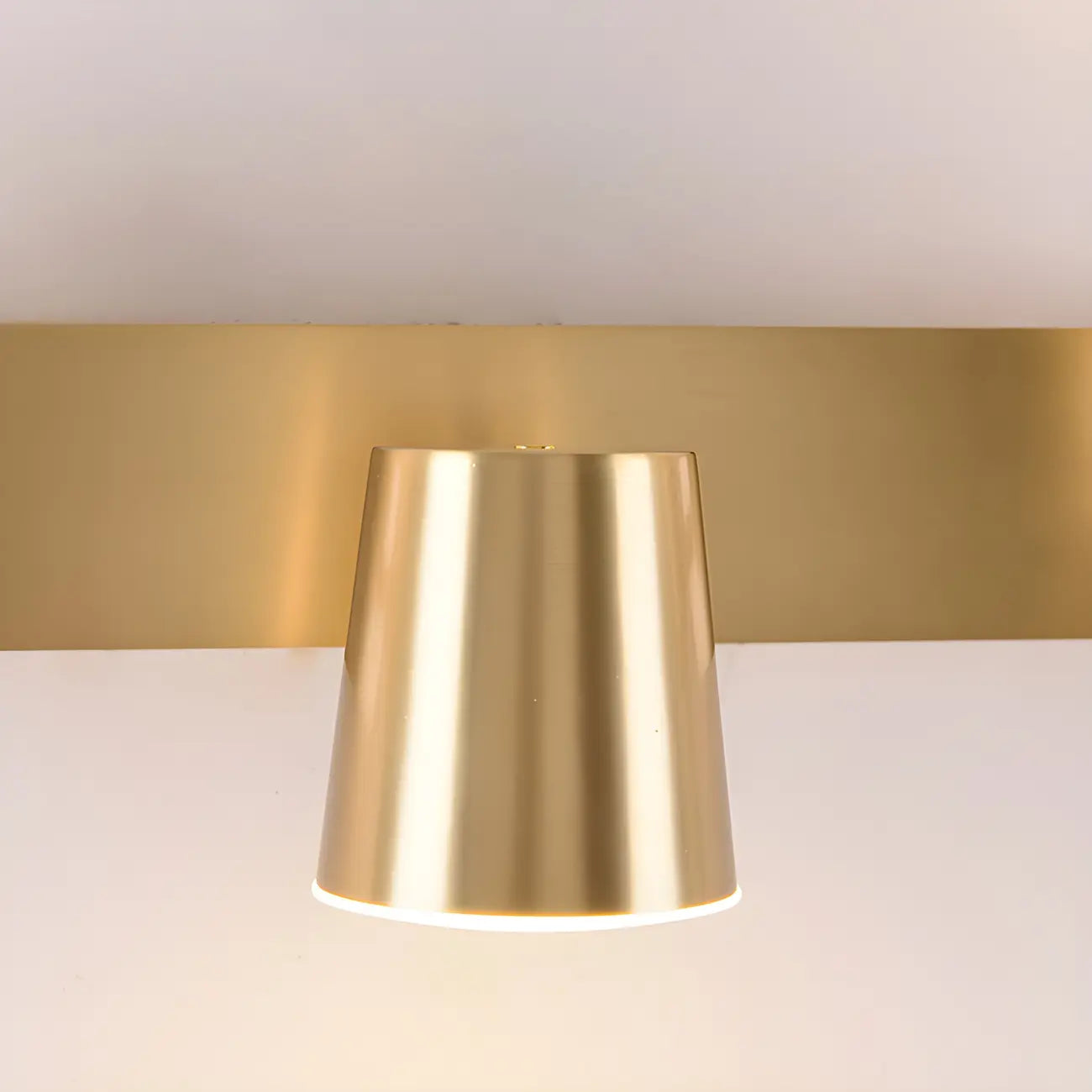 Geometric Dimmable Black Vanity Light  with 3-Light