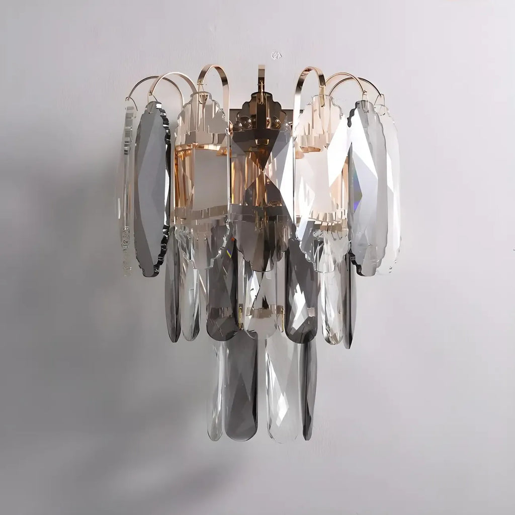 Artistic Wall Sconce with Brass Finish for Living Room Decor