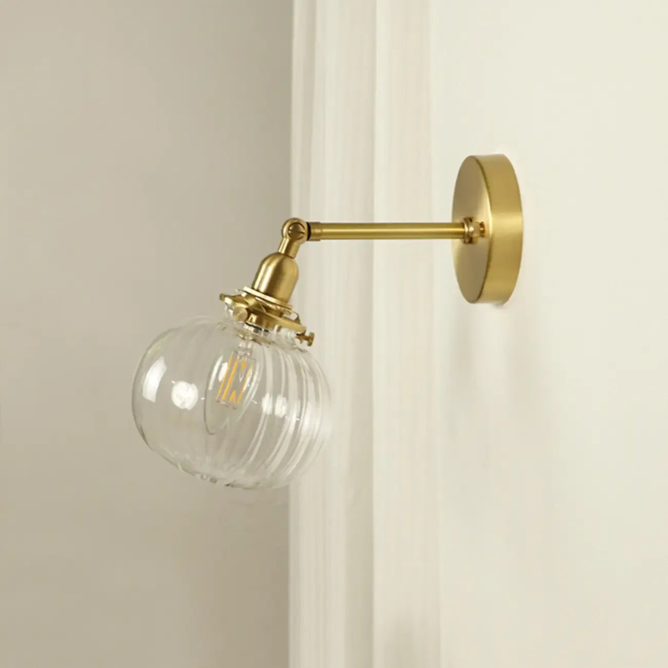 Transparent Globe Brass LED Wall Sconce for Hallway Lighting
