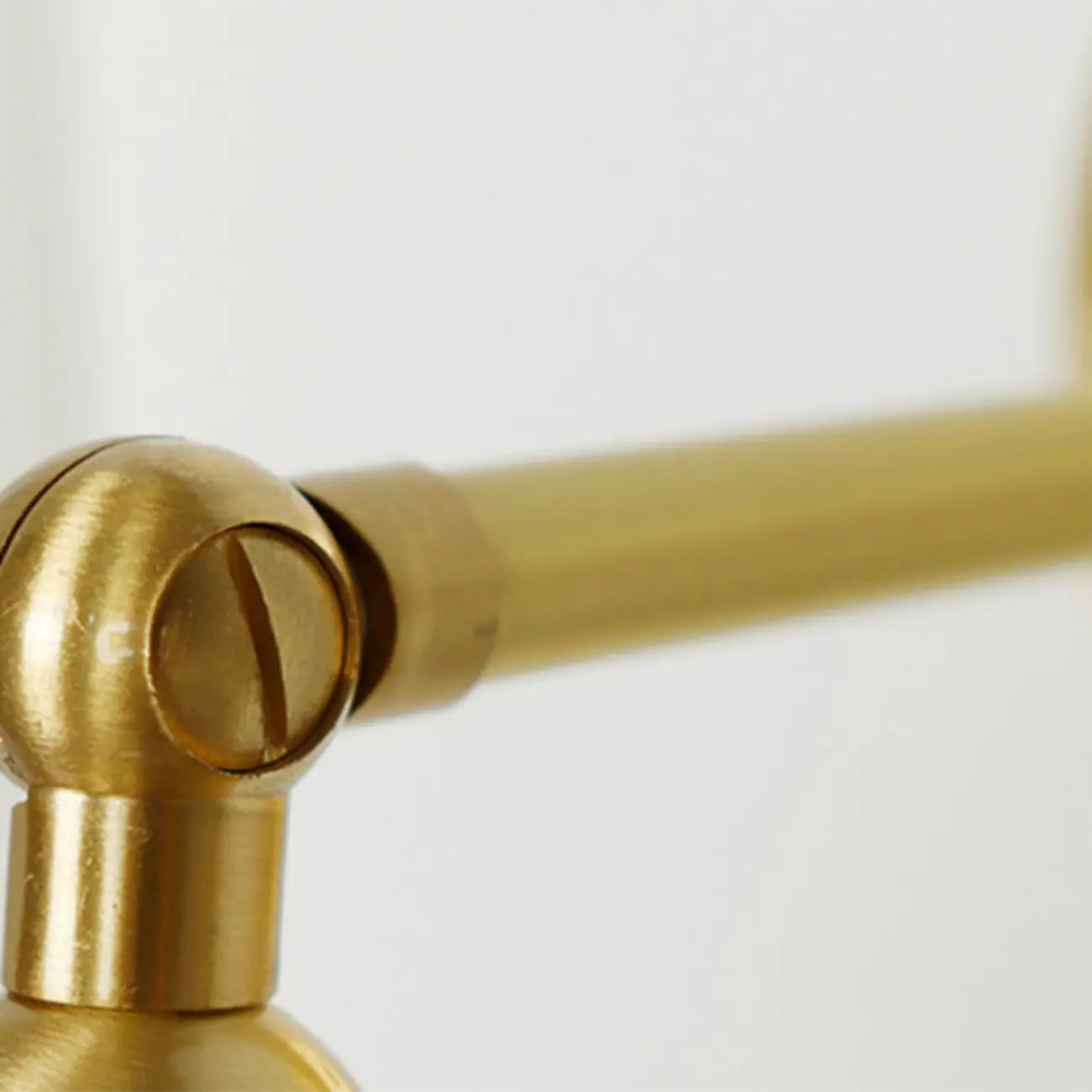 Transparent Globe Brass LED Wall Sconce for Hallway Lighting