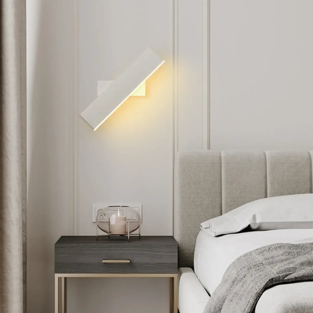 Modern Simple Linear Third Gear Adjustable Wall Sconce