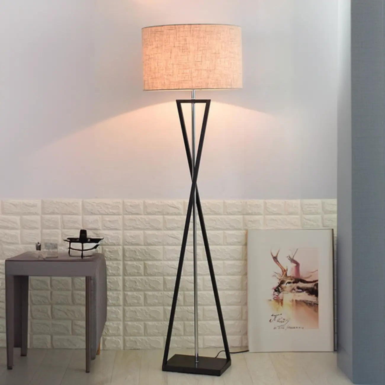 Traditional LED Floor Lamp with Fabric Shade for Living Room