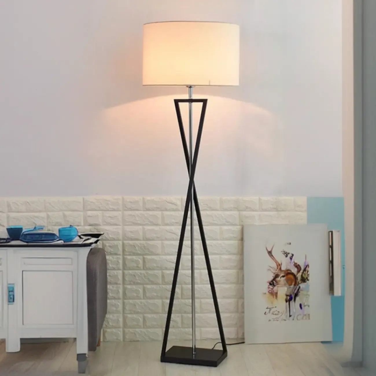 Traditional LED Floor Lamp with Fabric Shade for Living Room