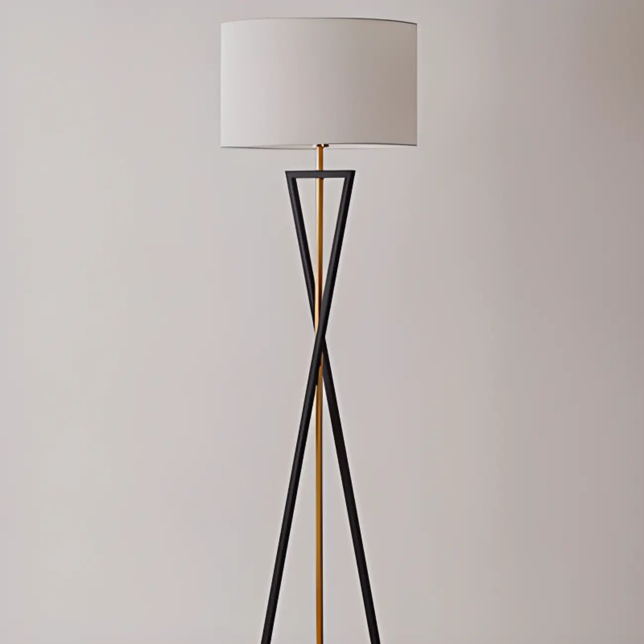 Traditional LED Floor Lamp with Fabric Shade for Living Room
