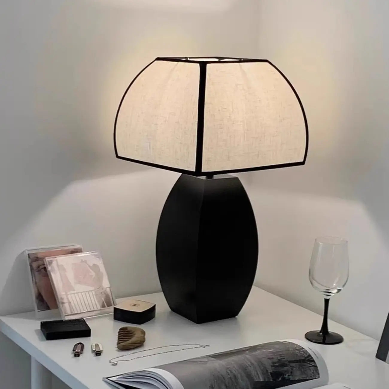 Modern Black Metal LED Table Lamp with Dome Shade