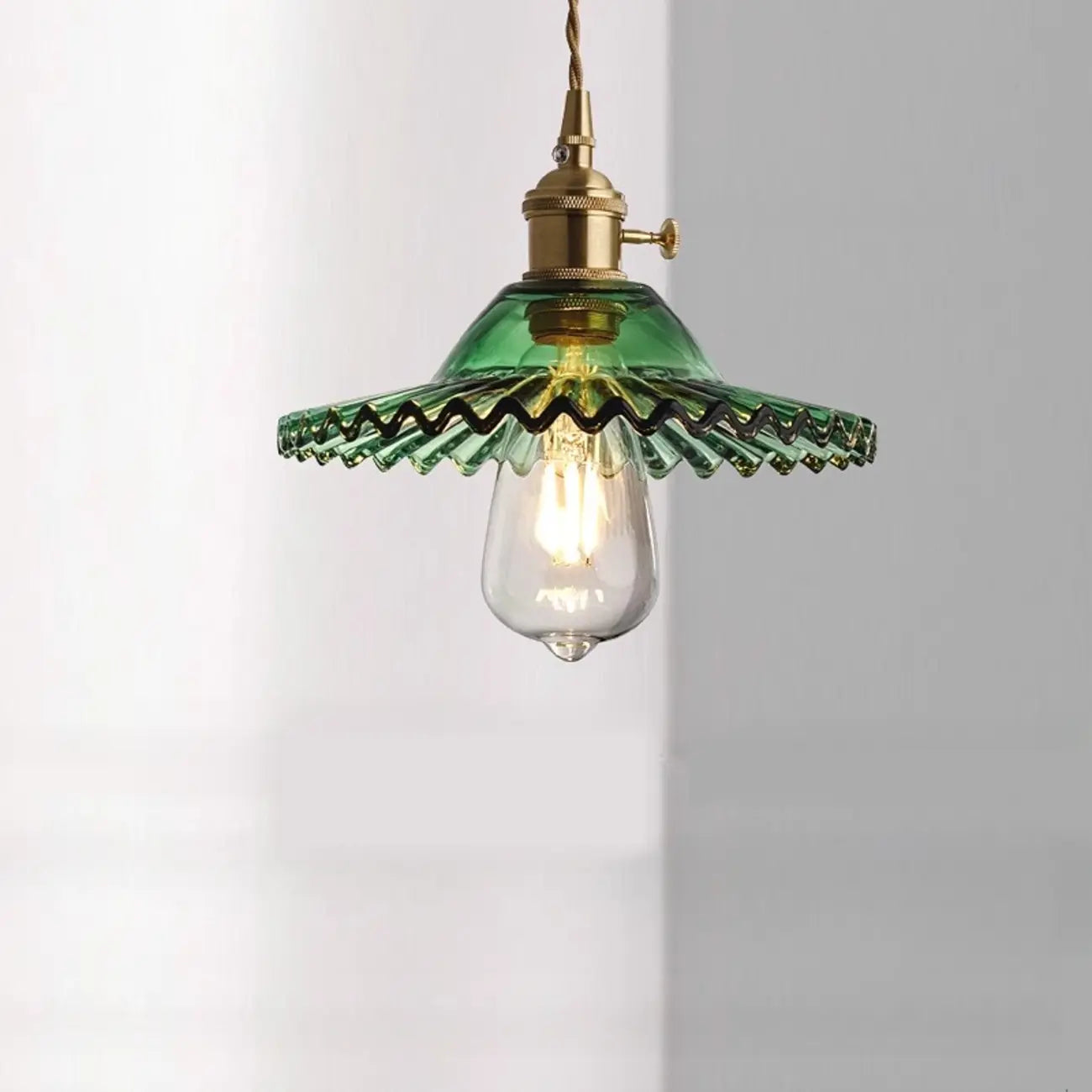 Adjustable Green Glass Pendant Light Fixture for Living Room