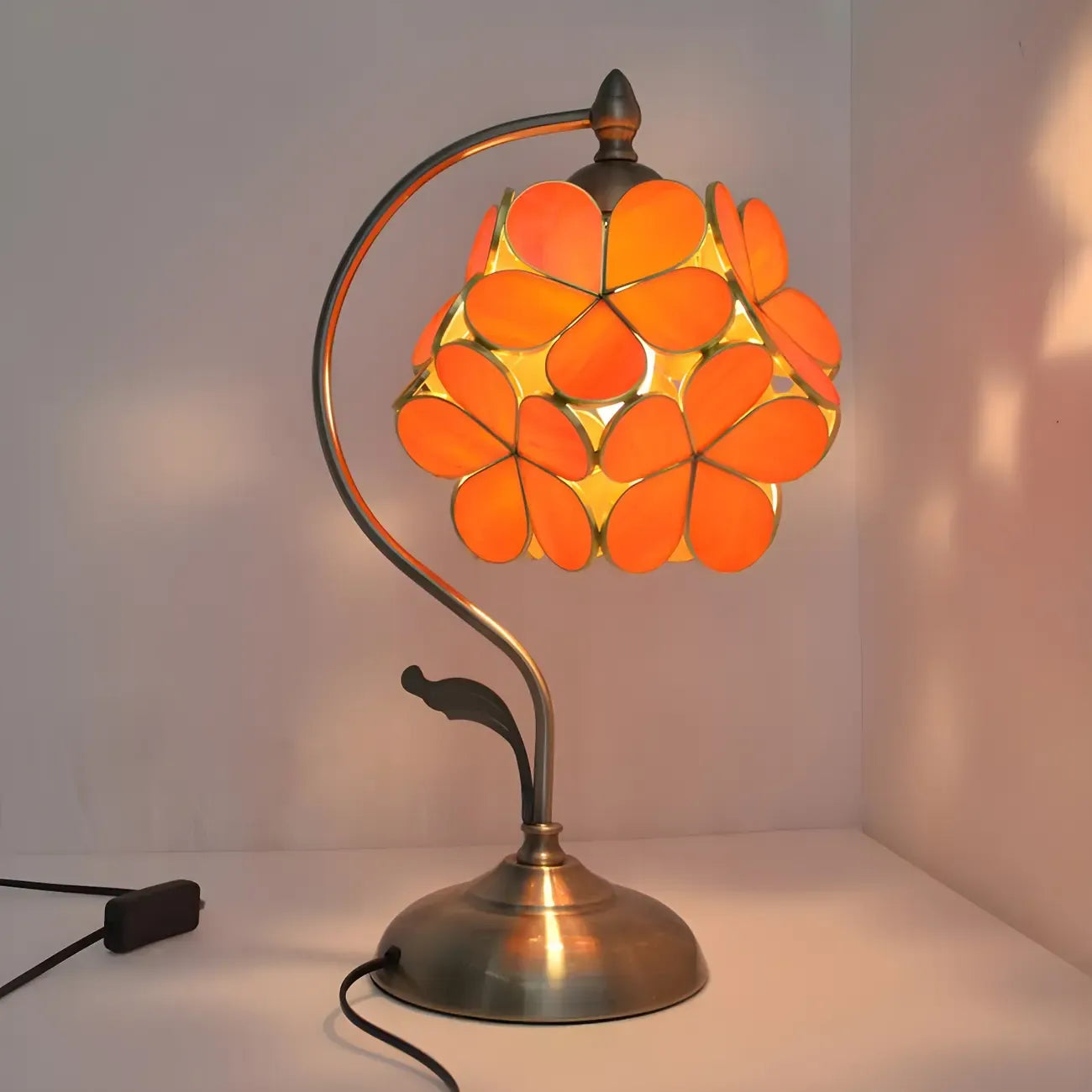 Vintage Stained Glass Flower Petal Table Lamp