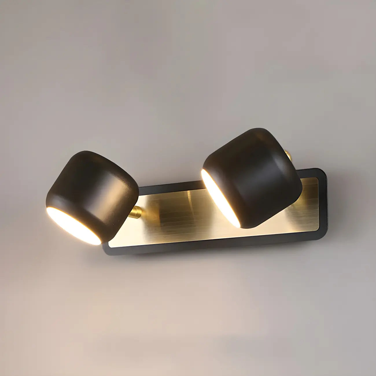 Modern Aluminum Cylinder Warm LED Bathroom Vanity Light