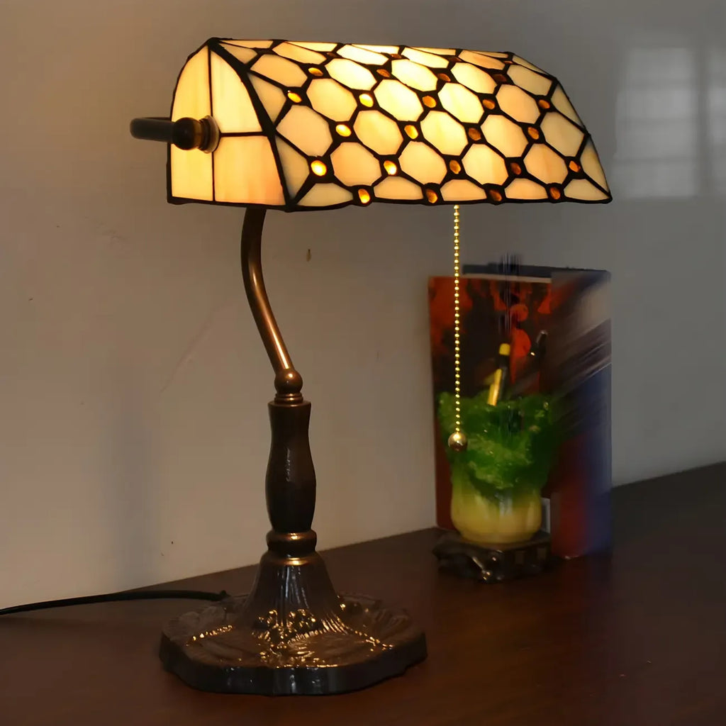 HomeyFad Retro Stained Glass LED Banker Table Lamp in Pull Chain