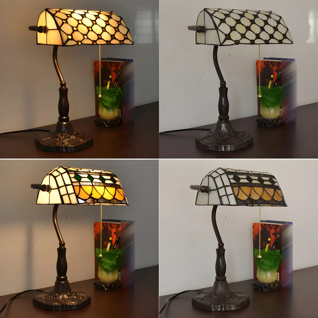 HomeyFad Retro Stained Glass LED Banker Table Lamp in Pull Chain