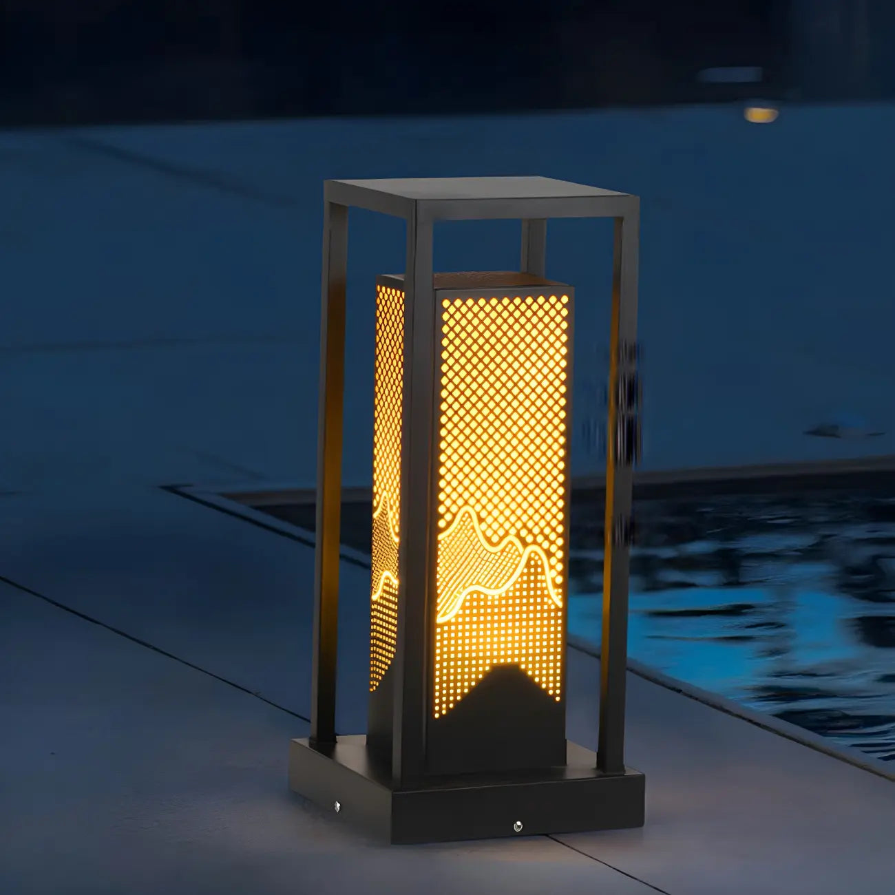 Black Metal Grid Wired Rectangle Post Cap Light