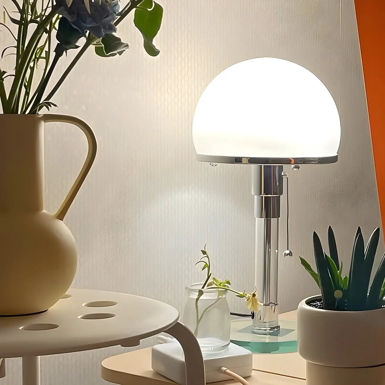 Minimalist  Dome Task Table Lamp with Pull Chain