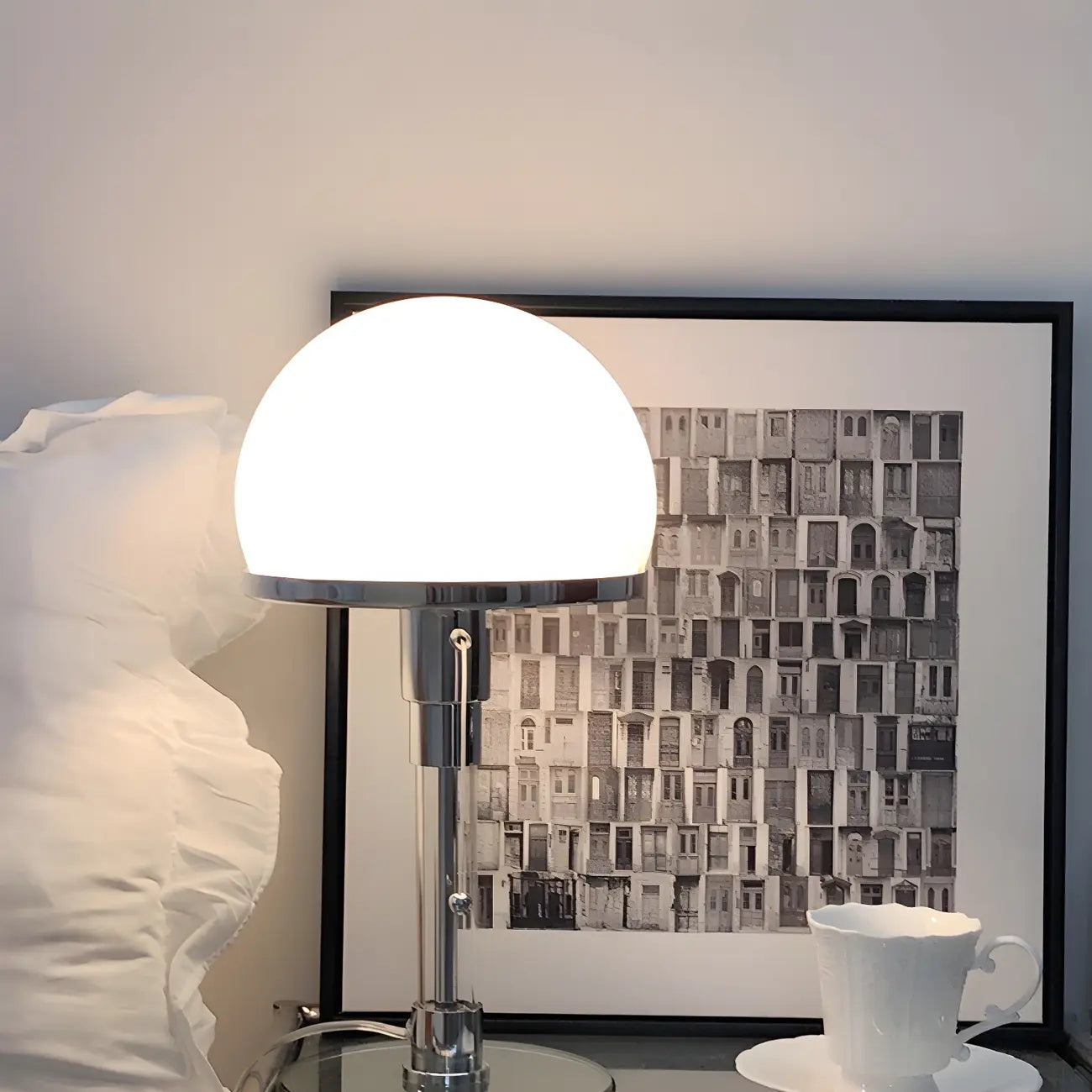 Minimalist  Dome Task Table Lamp with Pull Chain