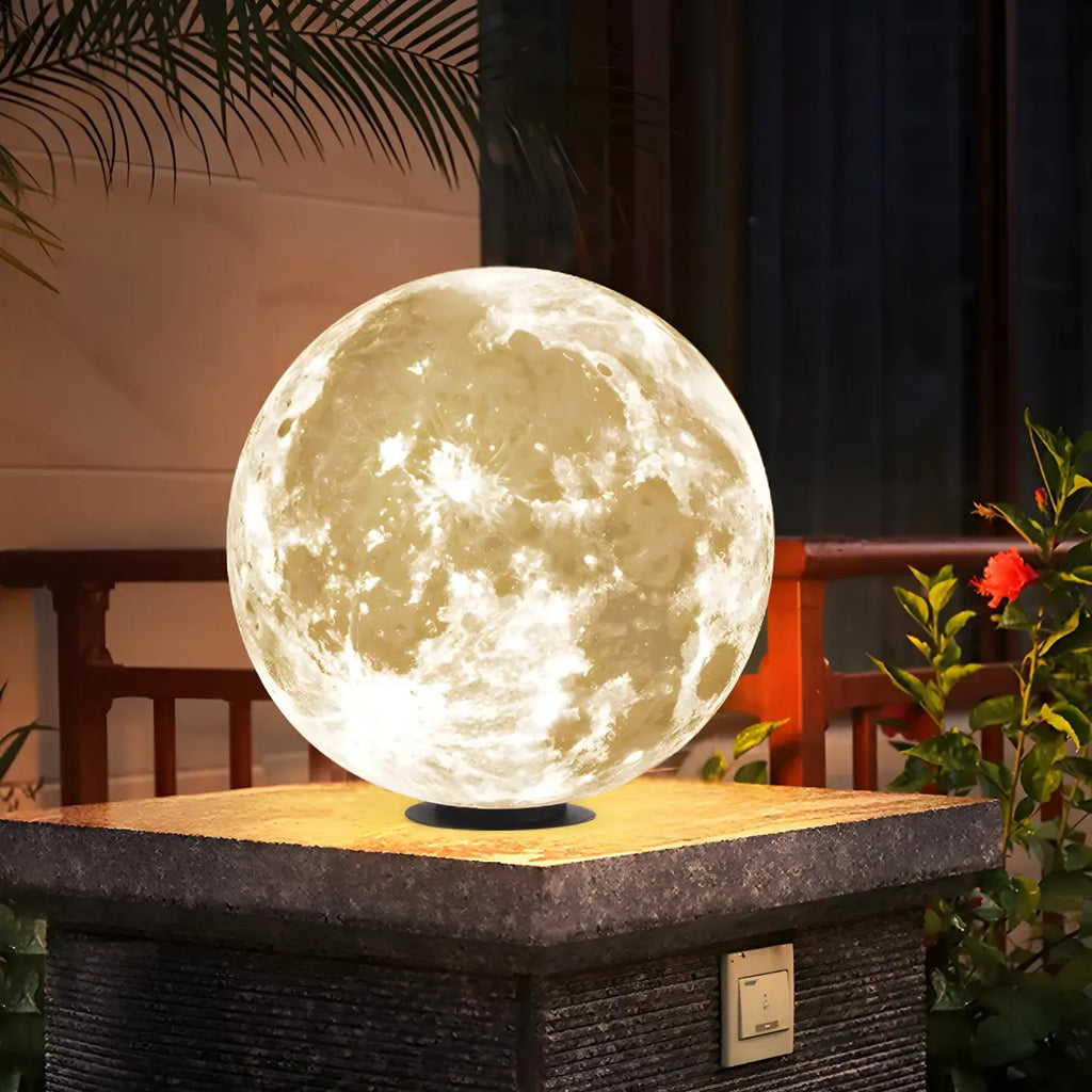 White Resin Moon-Shaped Post Cap Light