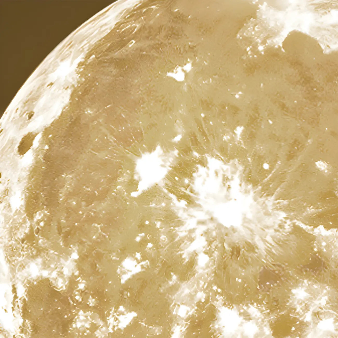 White Resin Moon-Shaped Post Cap Light