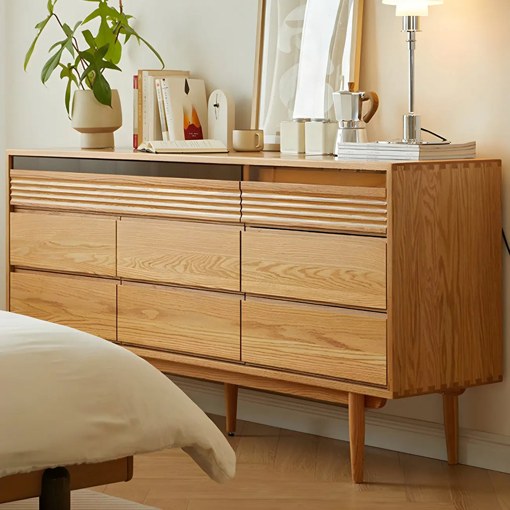 Scandinavian Natural Light Wood Dresser with 8-Drawers