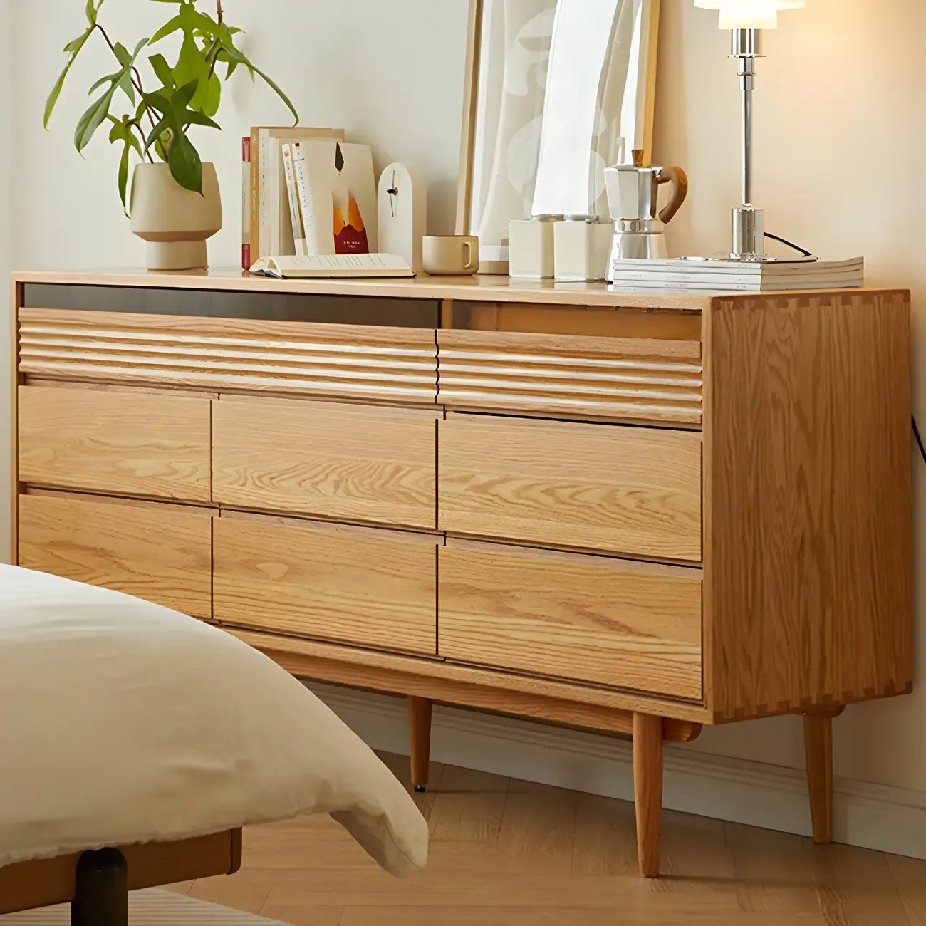 Scandinavian Natural Light Wood Dresser with 8-Drawers
